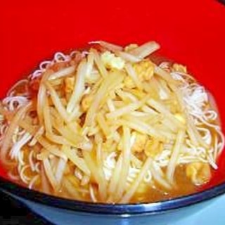 赤味噌のお味噌汁で♪ぽかぽかにゅうめん